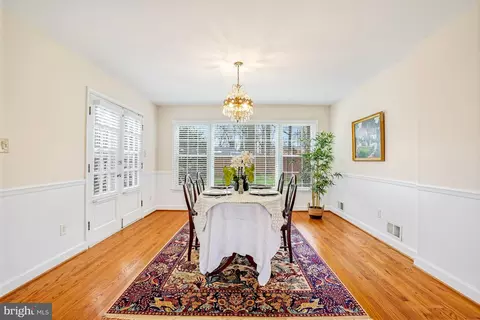 Dining - 8749 Weir St, Manassas, VA 20110 photo 1 of 3