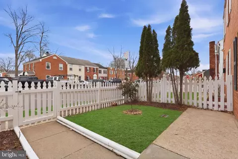 Exterior - 9816 Buckner Rd, Manassas, VA 20110 photo 3 of 5
