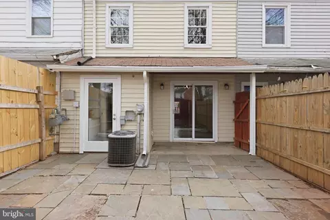 Exterior - 9816 Buckner Rd, Manassas, VA 20110 photo 2 of 5