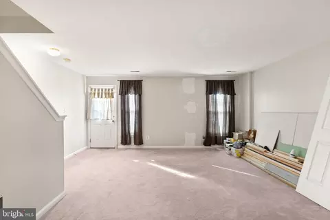 Living - 9041 Coriander Cir, Manassas, VA 20110 photo 7 of 7