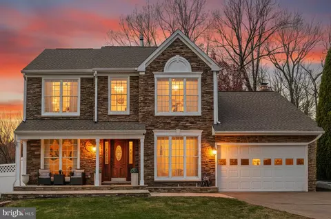 Exterior - 10272 Cedar Ridge Dr, Manassas, VA 20110 photo 2 of 13
