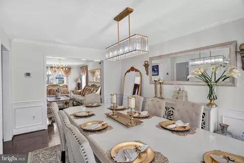 Dining - 10272 Cedar Ridge Dr, Manassas, VA 20110 photo 1 of 5