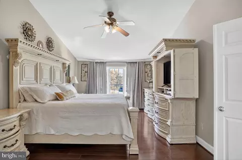 Bedroom - 10272 Cedar Ridge Dr, Manassas, VA 20110 photo 2 of 11