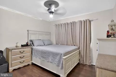 Bedroom - 10272 Cedar Ridge Dr, Manassas, VA 20110 photo 6 of 11