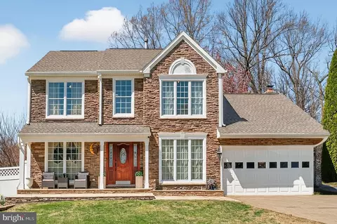 10272 Cedar Ridge Dr, Manassas, VA 20110
