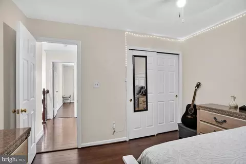 Bedroom - 10272 Cedar Ridge Dr, Manassas, VA 20110 photo 7 of 11