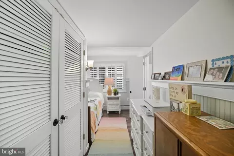 Entry Way - 9105 Ewell St, Manassas, VA 20110 photo 10 of 11