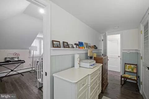 Entry Way - 9105 Ewell St, Manassas, VA 20110 photo 11 of 11