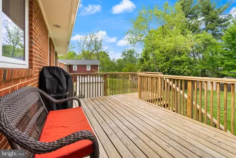 Exterior - 9418 Robnel Ave, Manassas, VA 20110 photo 4 of 6