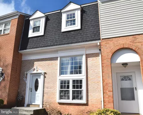 9180 Laurelwood Ct, Manassas, VA 20110