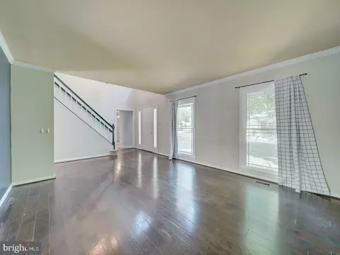 Living - 9618 Clover Hill Rd, Manassas, VA 20110 photo 1 of 15