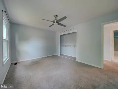 Bedroom - 9618 Clover Hill Rd, Manassas, VA 20110 photo 4 of 10