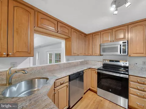 Kitchen - 9136 Karlo St, Manassas, VA 20110 photo 6 of 6