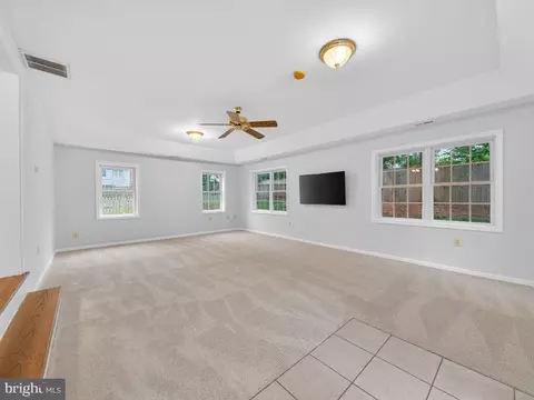 Living - 9136 Karlo St, Manassas, VA 20110 photo 11 of 15