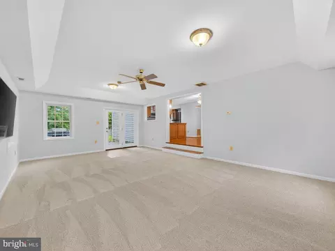 Living - 9136 Karlo St, Manassas, VA 20110 photo 13 of 15