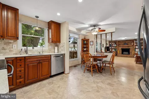 Kitchen - 10103 Trinity Ln, Manassas, VA 20110 photo 1 of 2