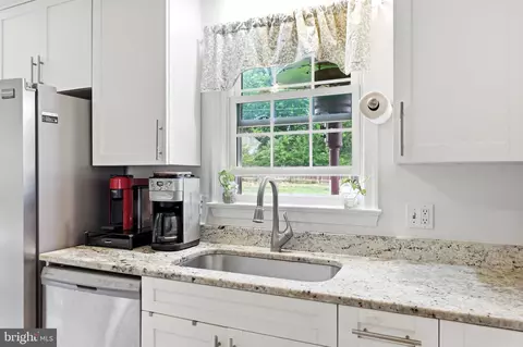 Kitchen - 8911 Peabody St, Manassas, VA 20110 photo 2 of 3