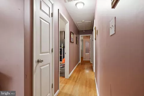 Entry Way - 8911 Peabody St, Manassas, VA 20110 photo 5 of 5
