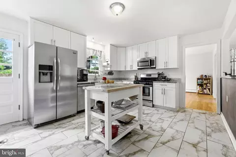 Kitchen - 8911 Peabody St, Manassas, VA 20110 photo 1 of 3