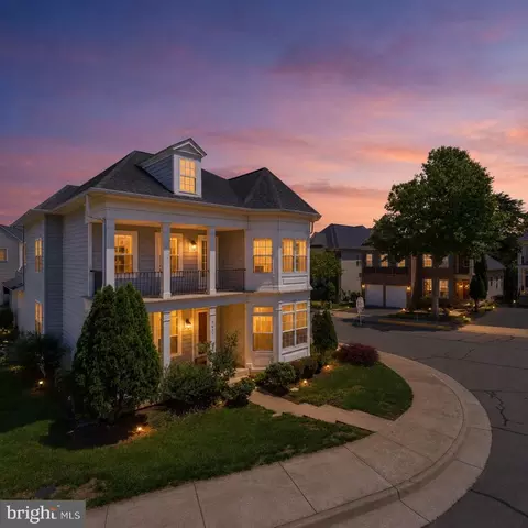 9477 Bankhead Dr, Manassas, VA 20110