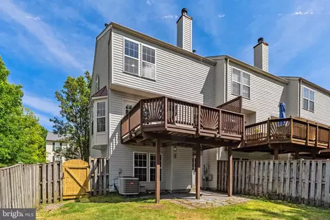 Exterior - 9320 Garst Dr, Manassas, VA 20110 photo 6 of 7