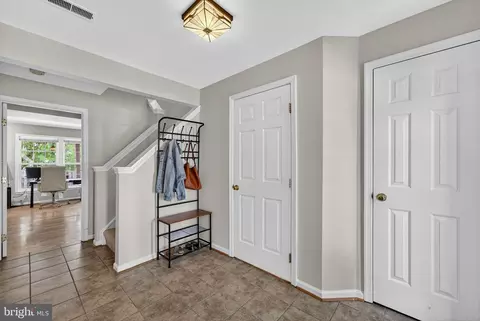 Entry Way - 9320 Garst Dr, Manassas, VA 20110 photo 2 of 14