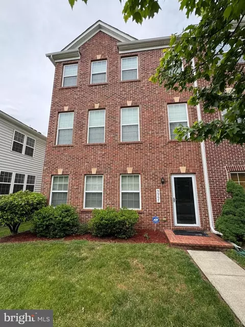 9967 Leander Ln, Manassas, VA 20110 photo 5