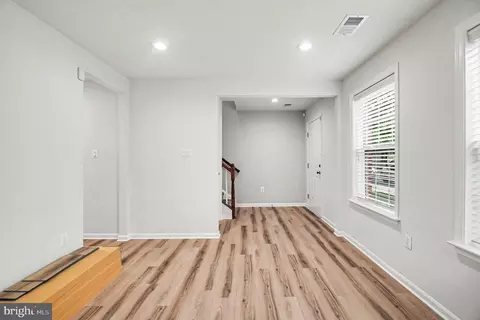 Entry Way - 9967 Leander Ln, Manassas, VA 20110 photo 2 of 7