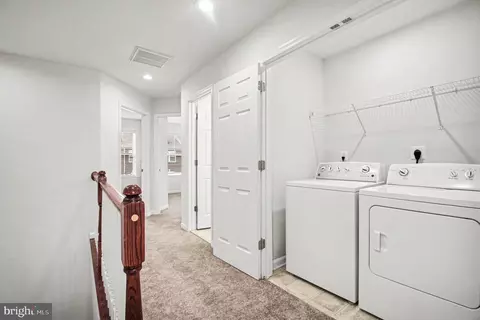 Entry Way - 9967 Leander Ln, Manassas, VA 20110 photo 4 of 7