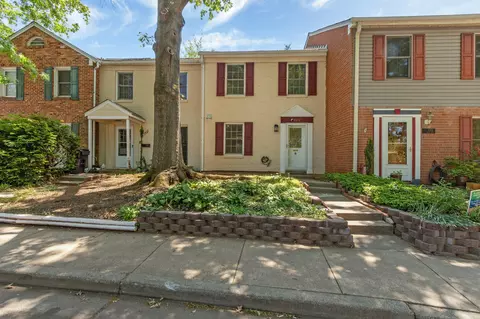 9307 Hood Rd, Manassas, VA 20110
