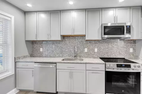 Kitchen - 9307 Hood Rd, Manassas, VA 20110 photo 2 of 2