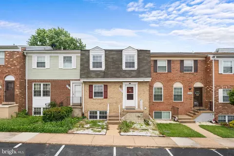 8387 Woodline Ct, Manassas, VA 20110
