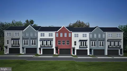 9724 Monarch Rd #HOME 31, Manassas, VA 20110