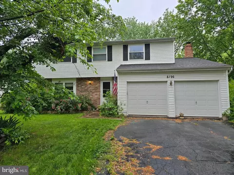 8196 Oakglen Rd, Manassas, VA 20110