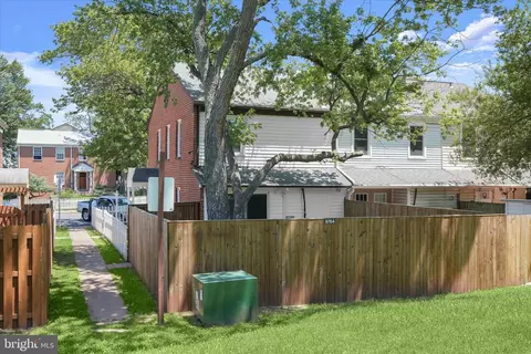 Exterior - 9764 Bragg Ln, Manassas, VA 20110 photo 4 of 5
