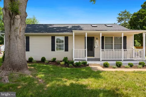 Exterior - 10303 Abbott Rd, Manassas, VA 20110 photo 5 of 15