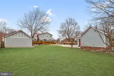 Exterior - 9016 Grant Ave, Manassas, VA 20110 photo 11 of 11