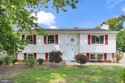 8613 Weems Rd, Manassas, VA 20110