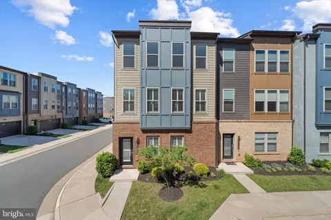 9828 Buchanan Loop, Manassas, VA 20110