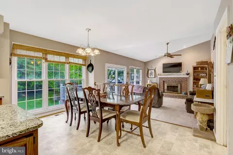 Dining - 10262 Cedar Ridge Dr, Manassas, VA 20110 photo 2 of 3