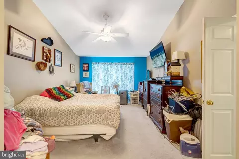 Bedroom - 10262 Cedar Ridge Dr, Manassas, VA 20110 photo 3 of 5