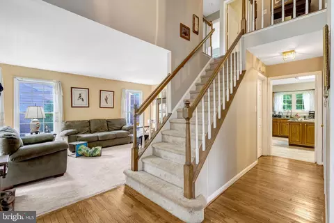 Entry Way - 10262 Cedar Ridge Dr, Manassas, VA 20110 photo 1 of 11