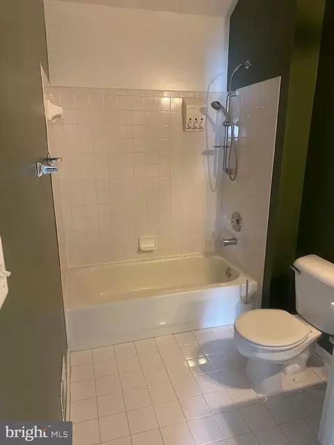 Bath - 9308 Witch Hazel Way, Manassas, VA 20110 photo 2 of 3