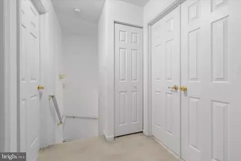 Entry Way - 10278 Butternut Cir, Manassas, VA 20110 photo 4 of 4