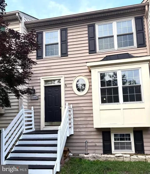 10203 Calypso Dr, Manassas, VA 20110