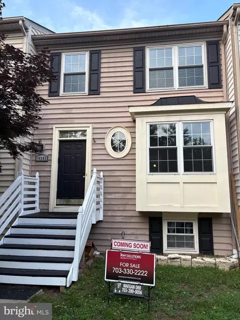 10203 Calypso Dr, Manassas, VA 20110