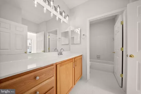 Bath - 8297 Gaither St, Manassas, VA 20110 photo 3 of 6