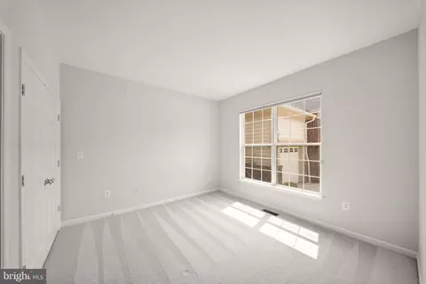 Bedroom - 8297 Gaither St, Manassas, VA 20110 photo 3 of 4