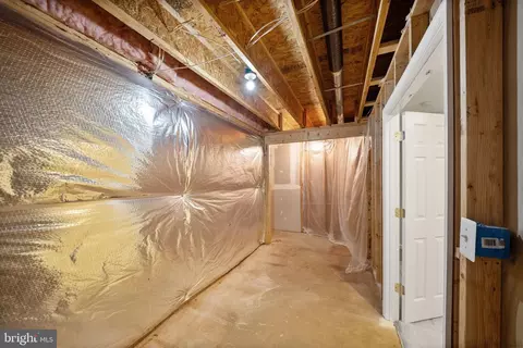 Entry Way - 8297 Gaither St, Manassas, VA 20110 photo 10 of 10