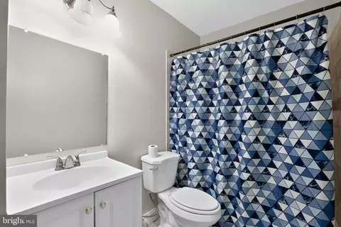 Bath - 9635 Aspen Pl, Manassas, VA 20110 photo 1 of 1